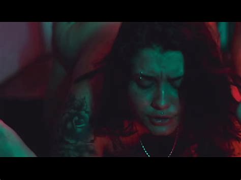 Intense Foot Sex Threesome Acidalia Mad Maxxx Rotten Venus XVIDEOS