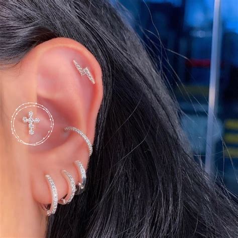 Piercing Tragus De Prata Cruz Zirc Nias Dibali Joias