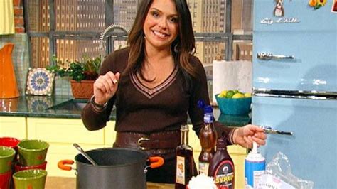 Rachaels Tip Hot Chocolate Bar Rachael Ray Show