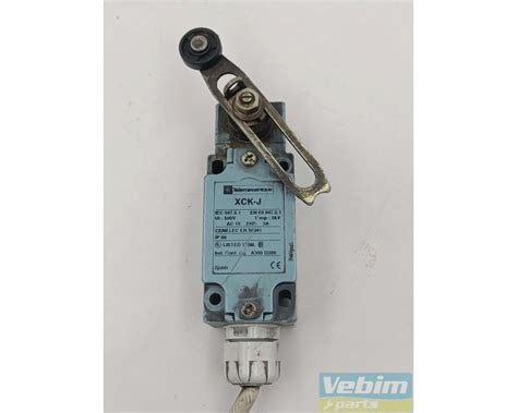 Telemecanique Sensors Xckj Limit Switch With Roller Lever