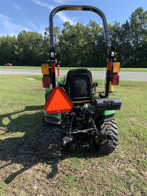 2024 John Deere 1025r Compact Utility Tractor A La Ventagainesville Florida