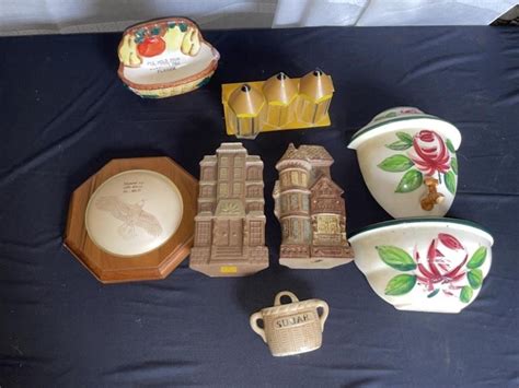 Wall Pockets And Miscellaneous Collectible Live And Online Auctions