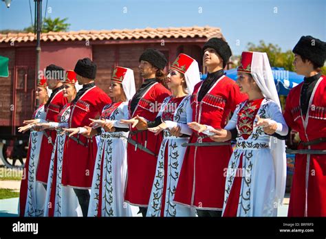 Turkish Traditional Dress Hi Res Stock Photography And Images Alamy