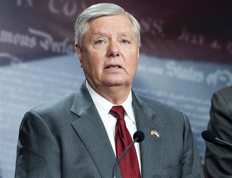 Lindsey Graham Sexuality Explored Is He Gay Or Does He Have A Wife Relationship With Sylvia