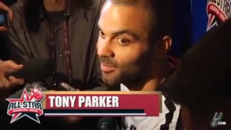 Tony Parker Chez Les Spurs En Grands Moments Tp Entre Dans La Cour