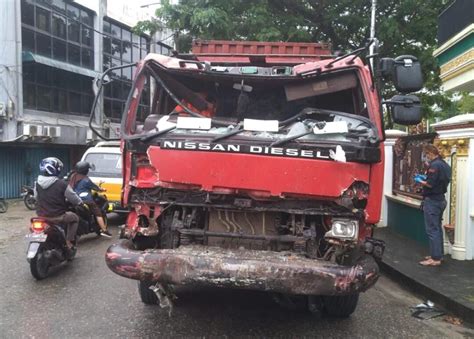 Polisi Selidiki Perubahan Dimensi Truk Tronton Maut Muara Rapak