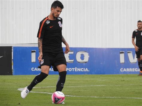 Pedro Henrique Durante O Jogo Treino Entre Corinthians E Red Bull Brasil