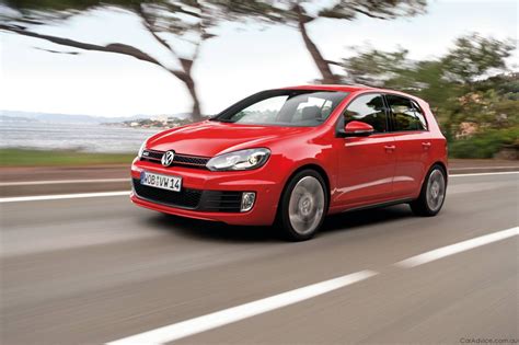 2010 Volkswagen Golf GTI Preview - Photos (1 of 39)