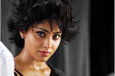 NEW MOVIE WALLPAPER: Shriya Saran in kanthaswamy Photo Gallery