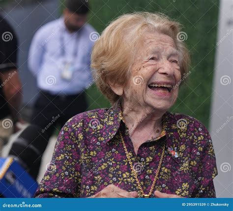 Sex Therapist Media Personality And Author Dr Ruth Westheimer On The Blue Carpet Before 2023