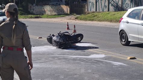 Acidente Grave No Contorno Norte De Curitiba Deixa Piloto Entre A Vida