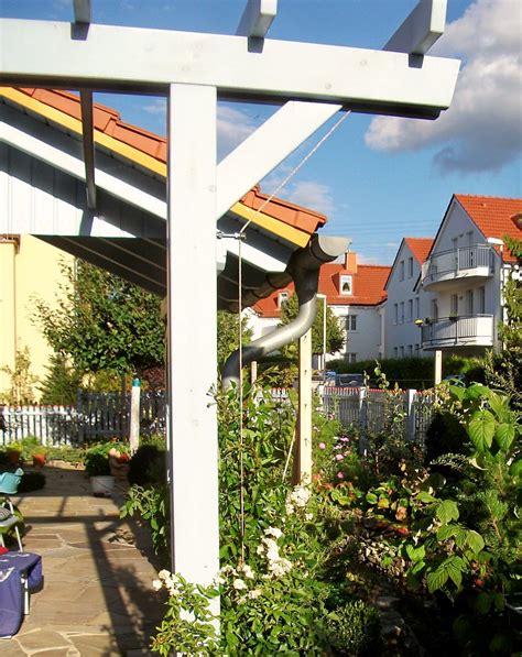 Pergola Am Haus Selbst Bauen Und Begr Nen Fassadengruen