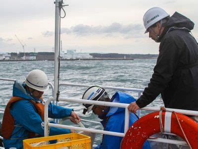 China insta a Japón a dejar plan de vertido de agua contaminada