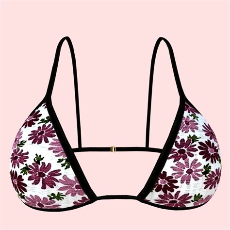 3D Model Sexy FlowerPrint Bikini P06 VR AR Low Poly CGTrader