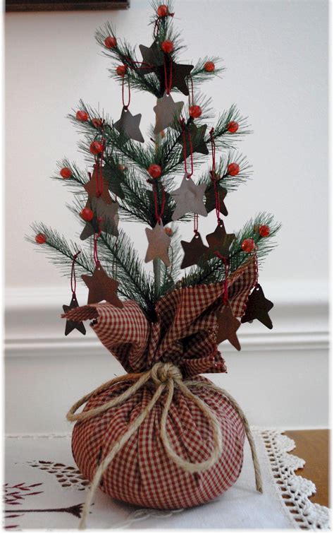 35 Country Christmas Tree Decorations Ideas - Decoration Love