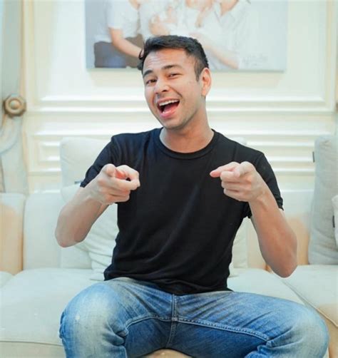 Tak Mau Kalah Raffi Ahmad Kembali Live Streaming Di Shopee Live Untuk