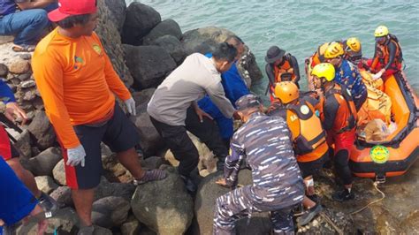 Tim Sar Gabungan Temukan Dua Pemancing Yang Tenggelam Dalam Kondisi