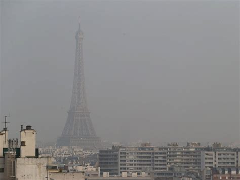 Paris Bans Pre-1997 Cars from Roads | Organikos