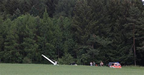 Landkreis Bamberg Flugsch Ler St Rzt Mit Segelflieger In Der