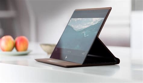 HP Spectre Folio 13: the leather-wrapped laptop (US) - MobilityArena