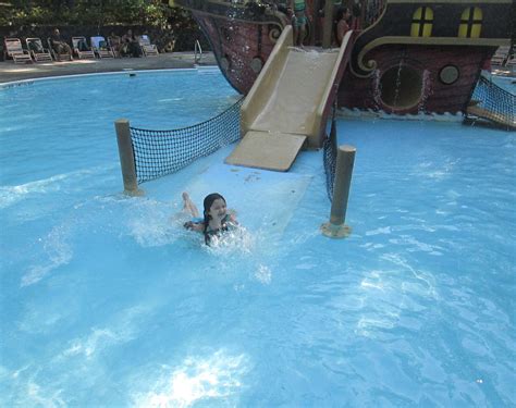 Celebrate The End Of Summer With A Day At Splish Splash Water Park In