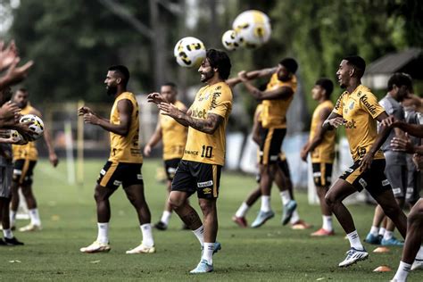 Santos Faz Treino único No Ct Rei Pelé Antes Reencontro Com O Coritiba