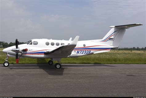 N R Zeusch Aviation Beech B C Super King Air Photo By Wim Quist