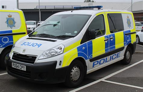 Px Cpy Cumbria Constabulary Peugeot Expert Cell Van Ben