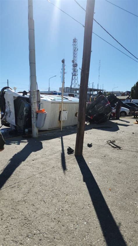 Choca Ambulancia A Dos Veh Culos Y Cuatro Heridos En R O Grande