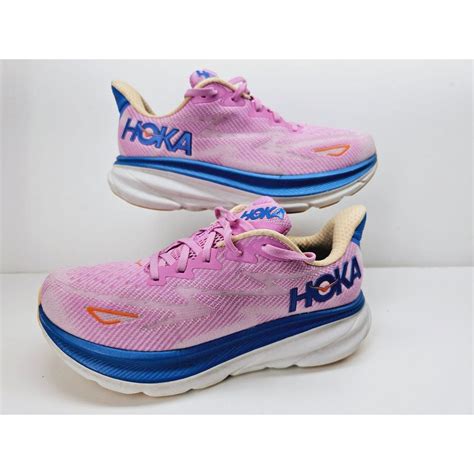 Hoka with Arch Support No major rips anywhere.... - Depop