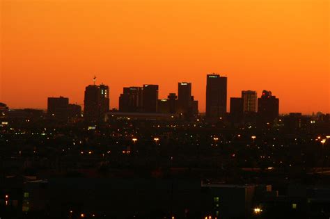 Scottsdale Daily Photo: Photo: Phoenix Skyline at Sunset