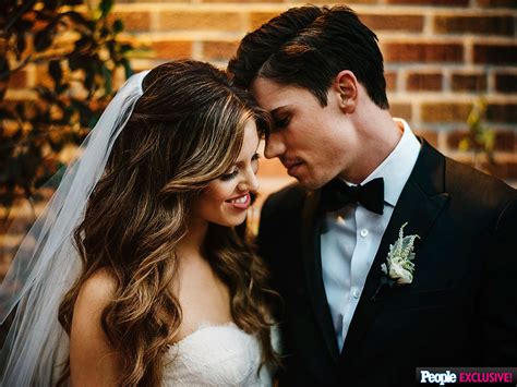 Kayla Ewell Marries Tanner Novlan : People.com