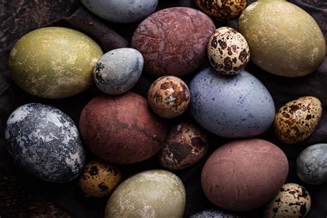 Premium Photo Easter Eggs Painted With Natural Dye