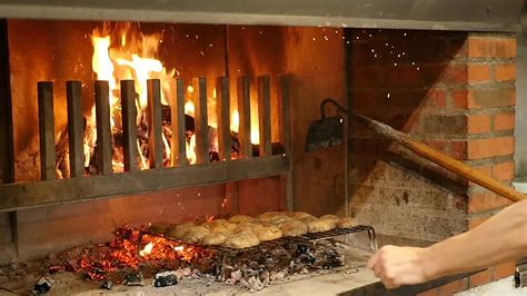 Au feu de bois à Sète Restaurant de grillades Resto Avenue fr YouTube