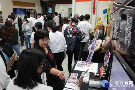 「探修呷」修平數媒系第16屆畢業展 創意無限 理財周刊