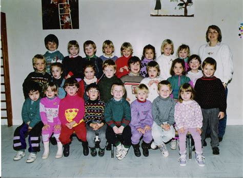 Photo De Classe Moyenne Section De Ecole Du Champ De Foire La