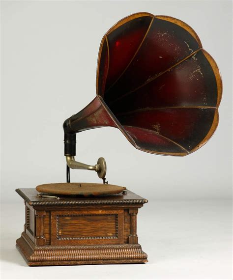 Disc Graphophone | Cottone Auctions