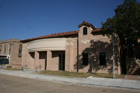 Louisiana State University Midwest Cast Stone