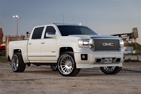 Leveled Gmc Sierra Denali On 24x12 Inch Jtx Forged Wheels Jtx Forged