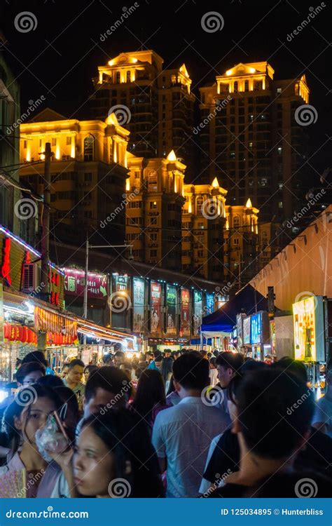 NANNING, CHINA August 2018: Nanning Food Street Crowded on Trave ...