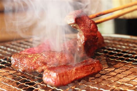 「特選カルビ（黒毛和牛）」｜炭火焼肉 忠吉スミビヤキニク チュウキチのメニュー｜焼肉