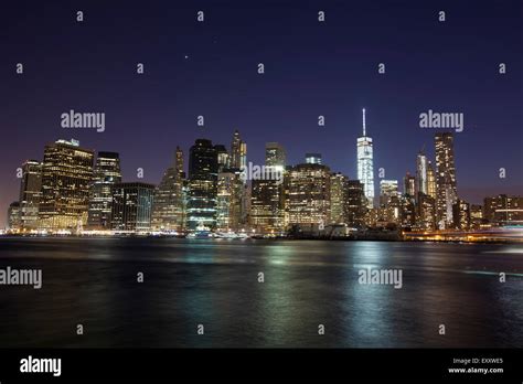 skyline cityscape night manhattan ny new york city Stock Photo - Alamy