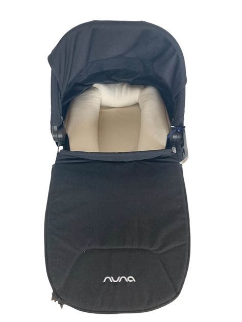 Nuna Triv Bassinet