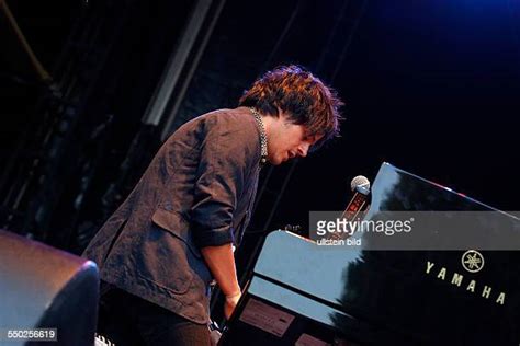 Jamie Cullum Performs In Berlin Photos And Premium High Res Pictures