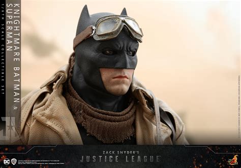 Zack Snyders Justice League Knightmare Batman And Black Suit Superman Set By Hot Toys The