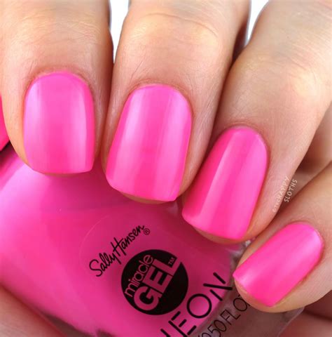 Sally Hansen Miracle Gel Summer 2019 Neon Collection Review And