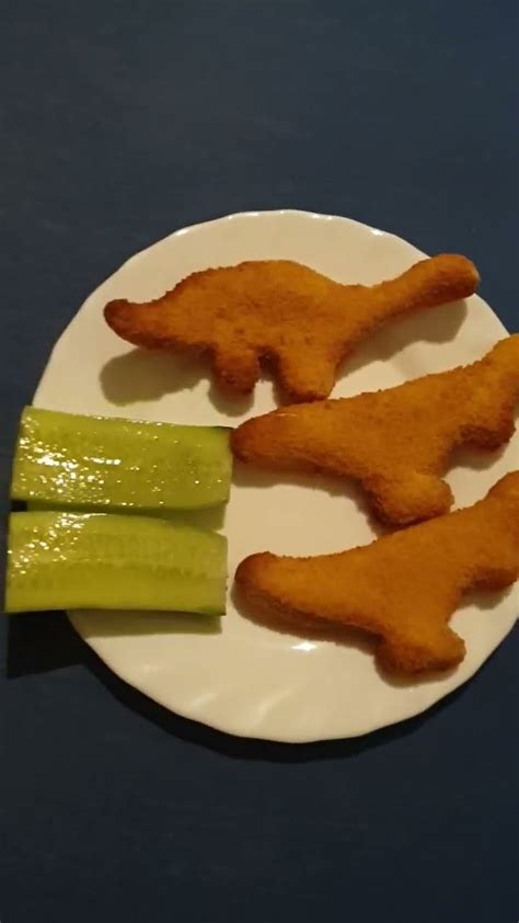 Dinosaurier Chicken Nuggets At Dinner Youtube