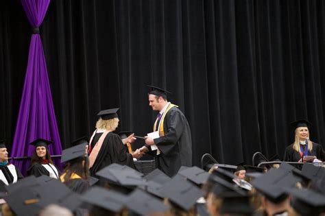 Photos Mchenry County College Graduation Shaw Local