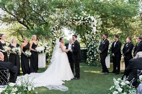 14 of Our Favorite Outdoor Wedding Venues in Dallas - PartySlate