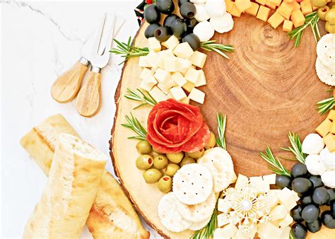 EASY Christmas Wreath Cheese Board Charcuterie - A Country Girl's Life